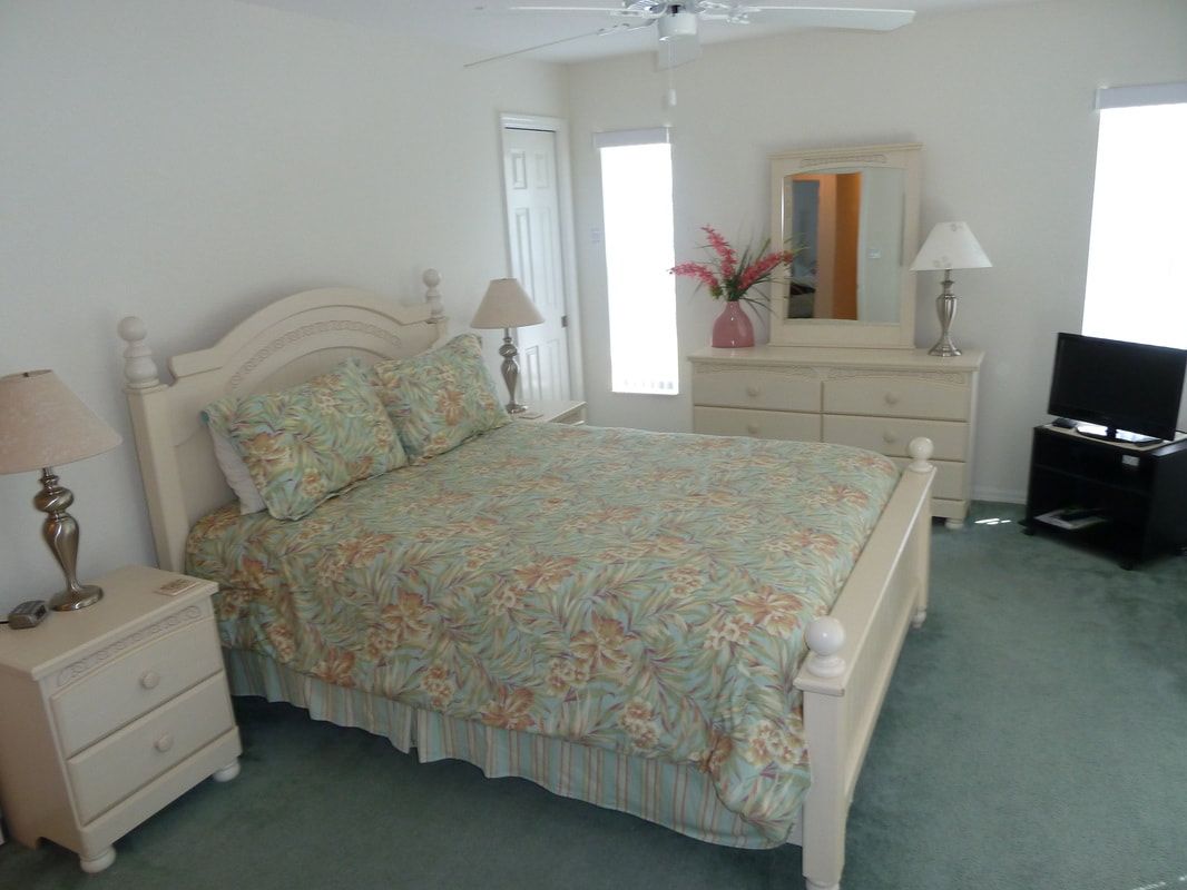 Queen master bedroom